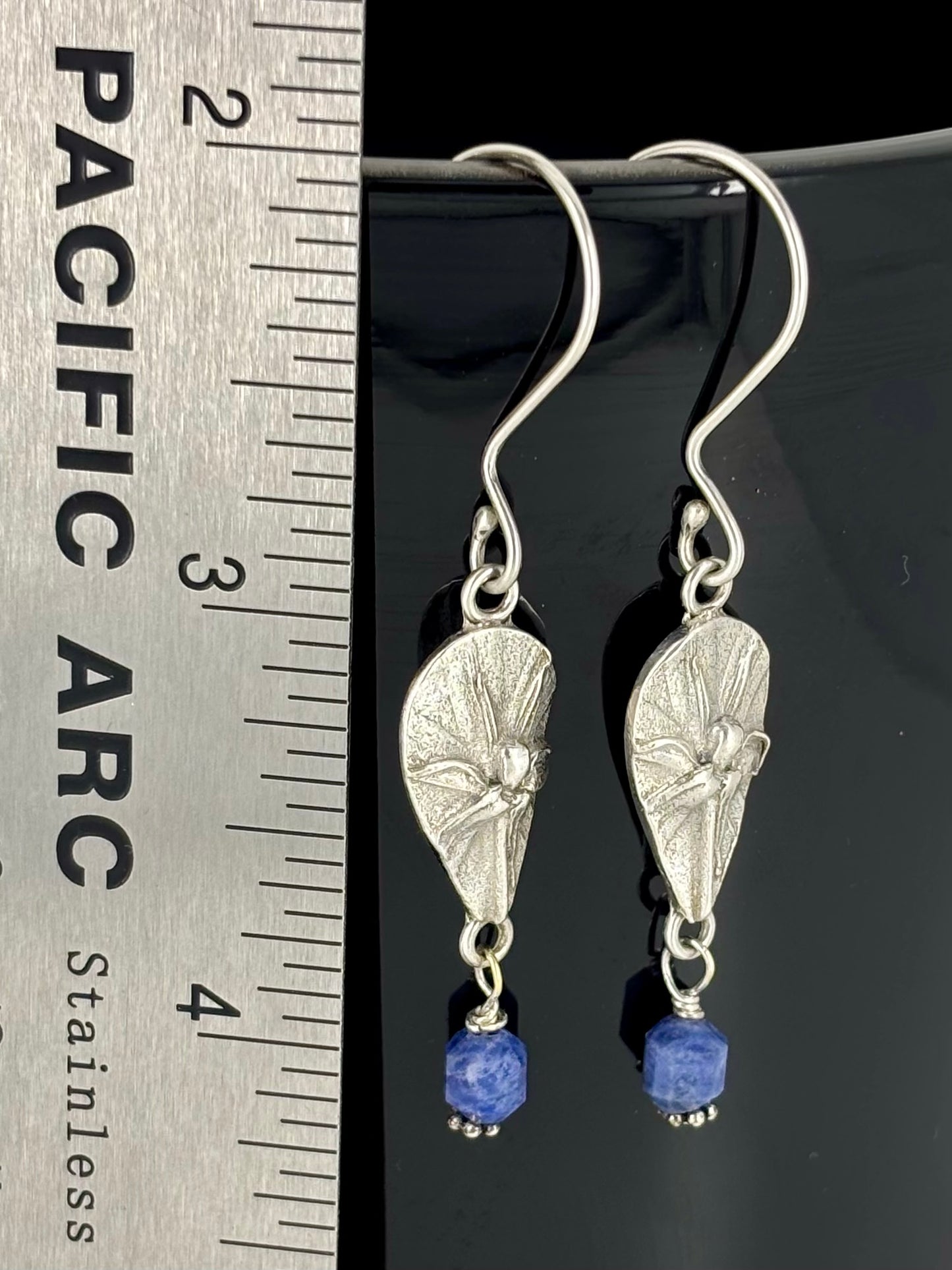 Whispy Garden Flower Earrings